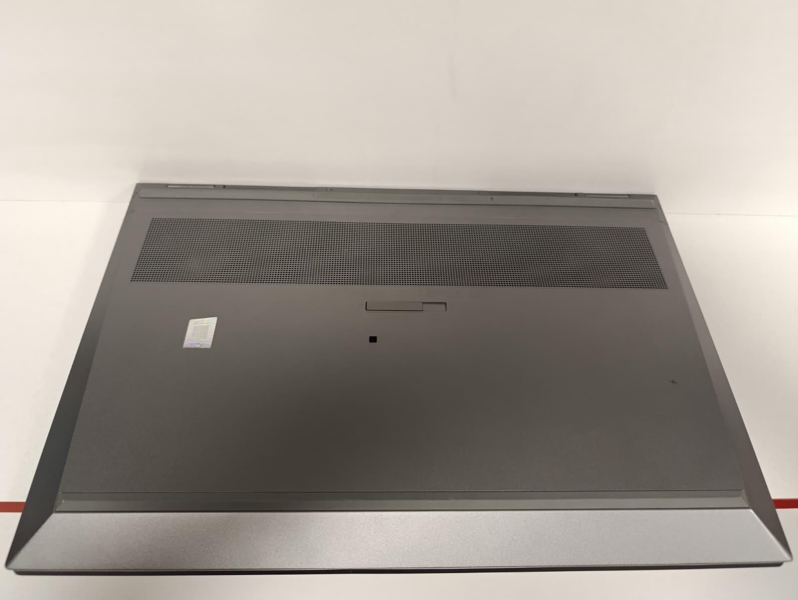 HP 314J1EA ZBook Fury 15.6inch G8 i7-11800H/16GB-DDR4/512GB-NVMe/4GB-T1200-GDDR6/15.6"-FHD/MSWin Pro (YENİLENMİŞ)-87233